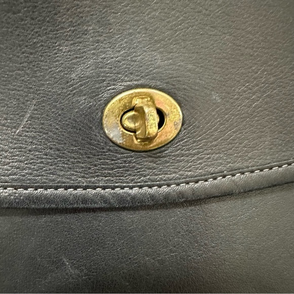 Laura USA Vintage Black Messenger Bag Genuine Leather with strap & handle - Picture 11 of 13